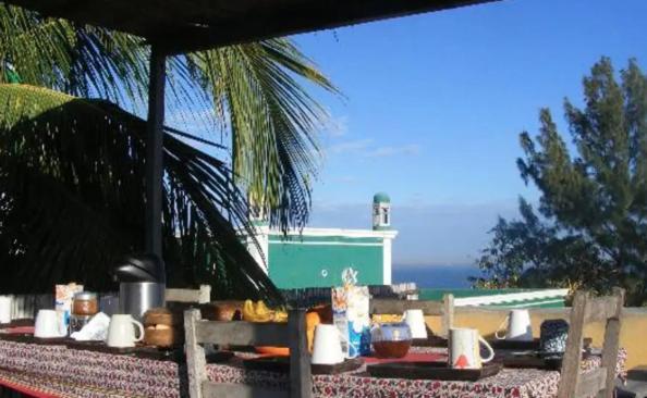 Patio Dos Quintalinhos - Casa Di Gabriele Bed & Breakfast Иля де Мозамбик Екстериор снимка